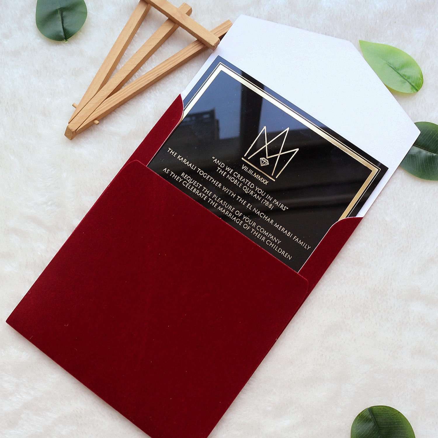 Acrylic Invitation Card With Velvet Envelope Foiling Printing Black Card